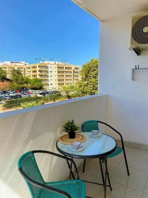 Rocha Studio Apartment